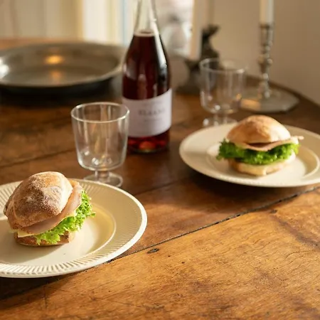 公寓 Modern 1br, Balcony & Free Parking *