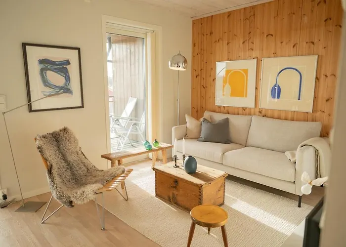 Modern 1br, Balcony & Free Parking